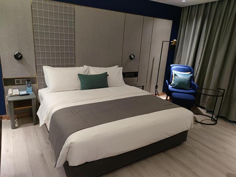 Корла: Lano Hotel Xinjiang BaZhou Korla City Jindu Plaza