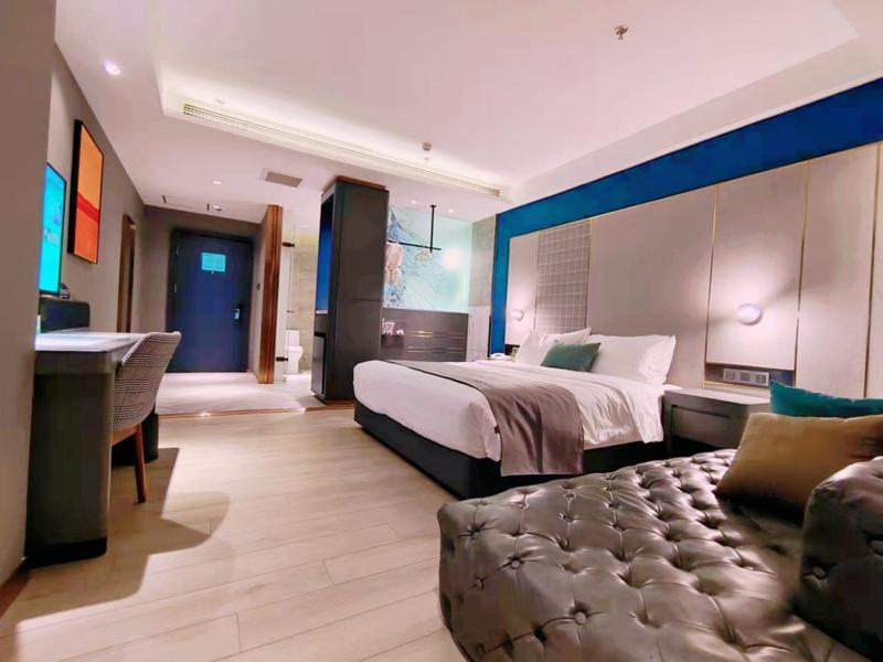 Корла: Lano Hotel Xinjiang BaZhou Korla City Jindu Plaza