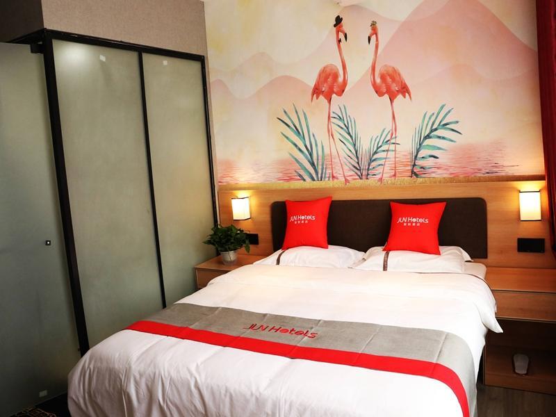 Цзинань: Jun Hotel Shandong Jinan Sangzidian Town New Material Industrial Park