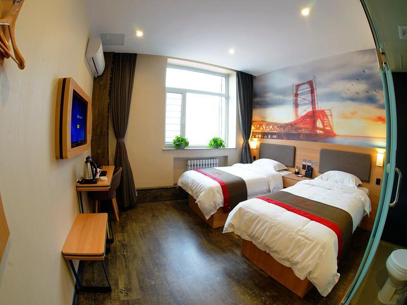 Цзямусы: Thank Inn Hotel Heilongjiang Jiamusi Qianjin District Railway Station