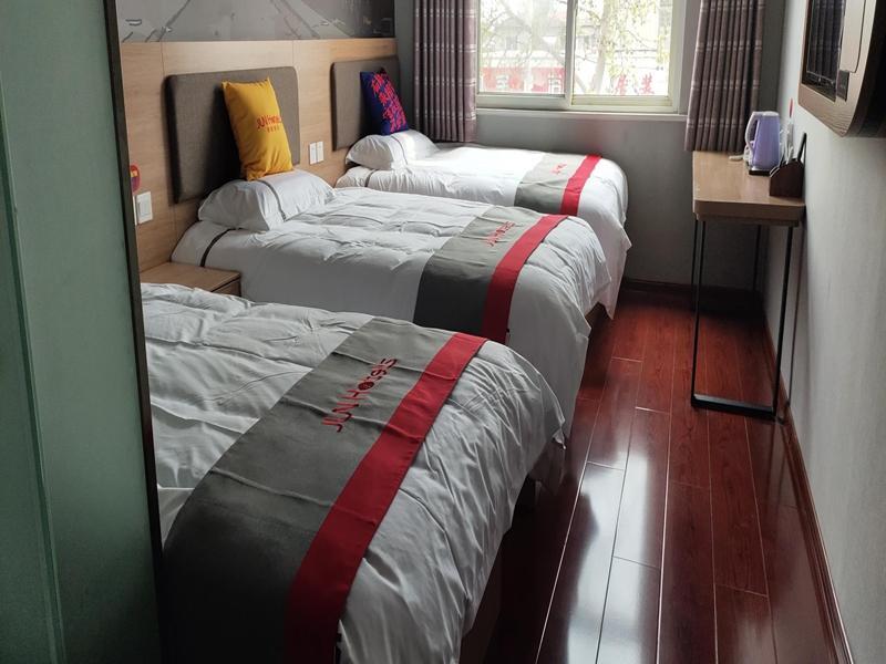 Цзаочжуан: Jun Hotel Shandong Zaozhuang Yicheng Chengshui Road