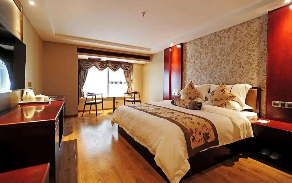 Jun Hotel Sichuan Emei Mountain North Gate Bridge — фото 1
