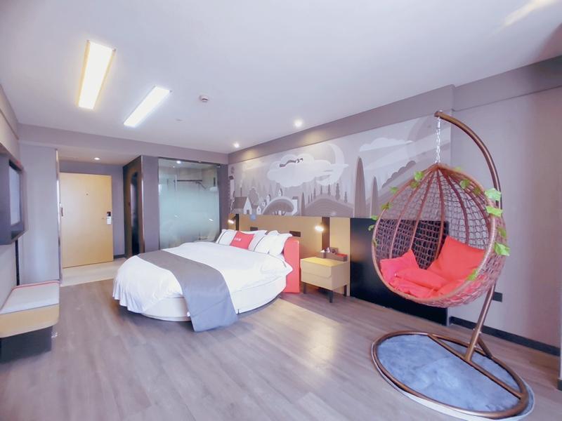 Куньмин: Thank Inn Hotel Yunnan Kunming Wuhua Puhuiyuan