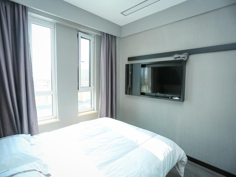 Циндао: Thank Inn Hotel Shandong QIngdao Chengyang District Tellhow International Plaza