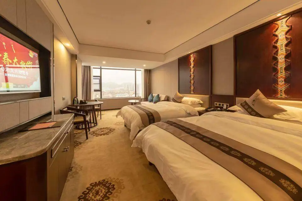 Чжанцзяцзе: Firend He Hotel (Zhangjiajie Tianmenshan store)
