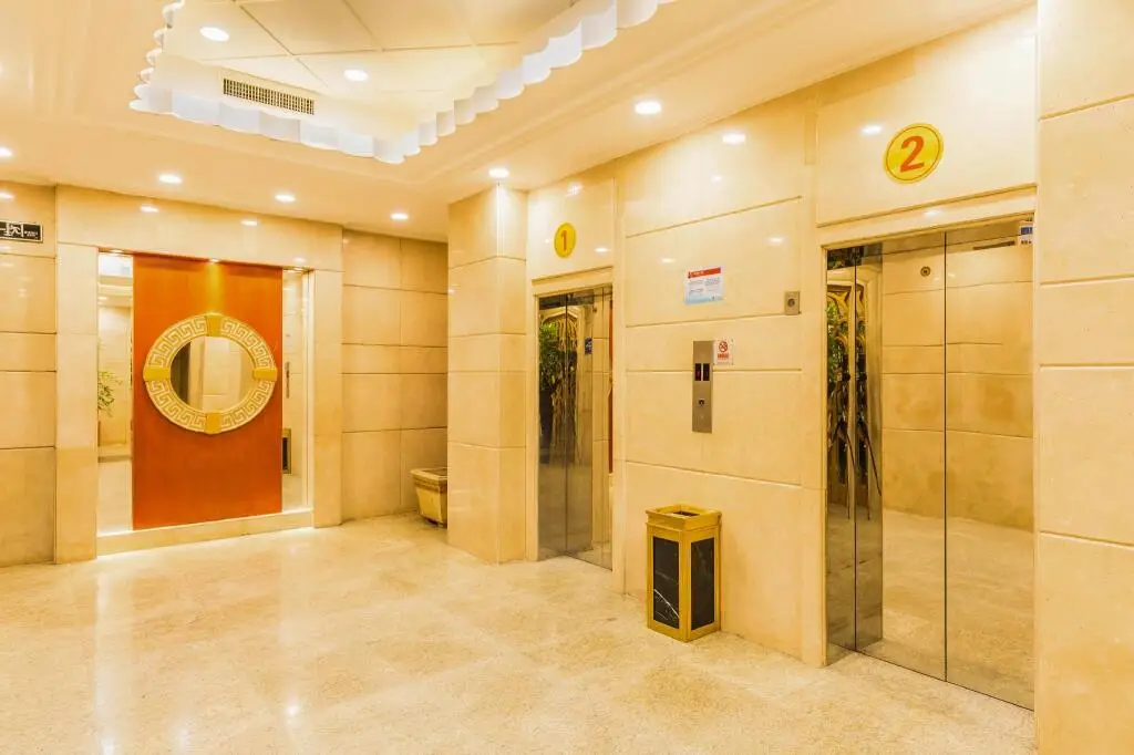 Гуанчжоу: Guangzhou Jun Da Dong Feng Hotel