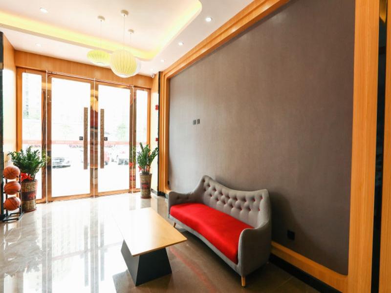 Чжухай: Thank Inn Hotel Guangdong Zhuhai Jiwan Hongqi Central Sqaure