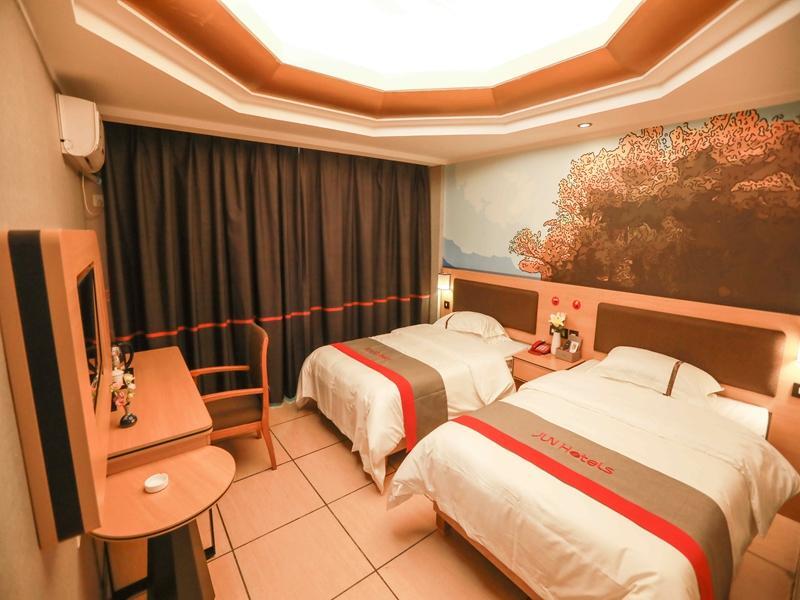 Маоминг: Jun Hotel Guangdong Maoming Xinyi Xinshang Road