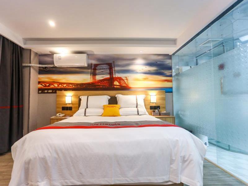 Наньтун: Jun Hotel Jiangsu Nantong Chongchuan District Yuanrong Plaza Jinying