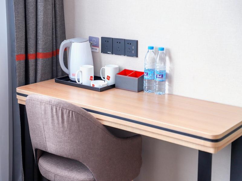 Юньчэн: Thank Inn Hotel Shaanxi Yuncheng Ruicheng County Dongmao Plaza