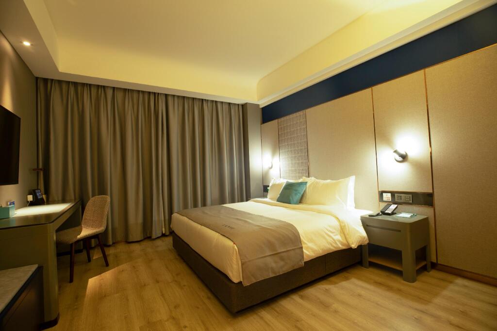 Фупинь: Lano Hotel Shaanxi Weinan Fuping Millennium Dragon