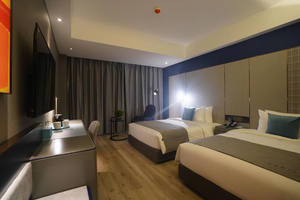Фупинь: Lano Hotel Shaanxi Weinan Fuping Millennium Dragon