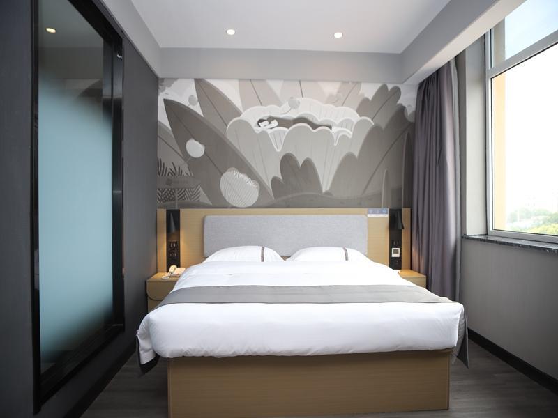 Циньхуандао: Thank Inn Hotel Hebei Qinghuangdao Haigang Beihuan Road