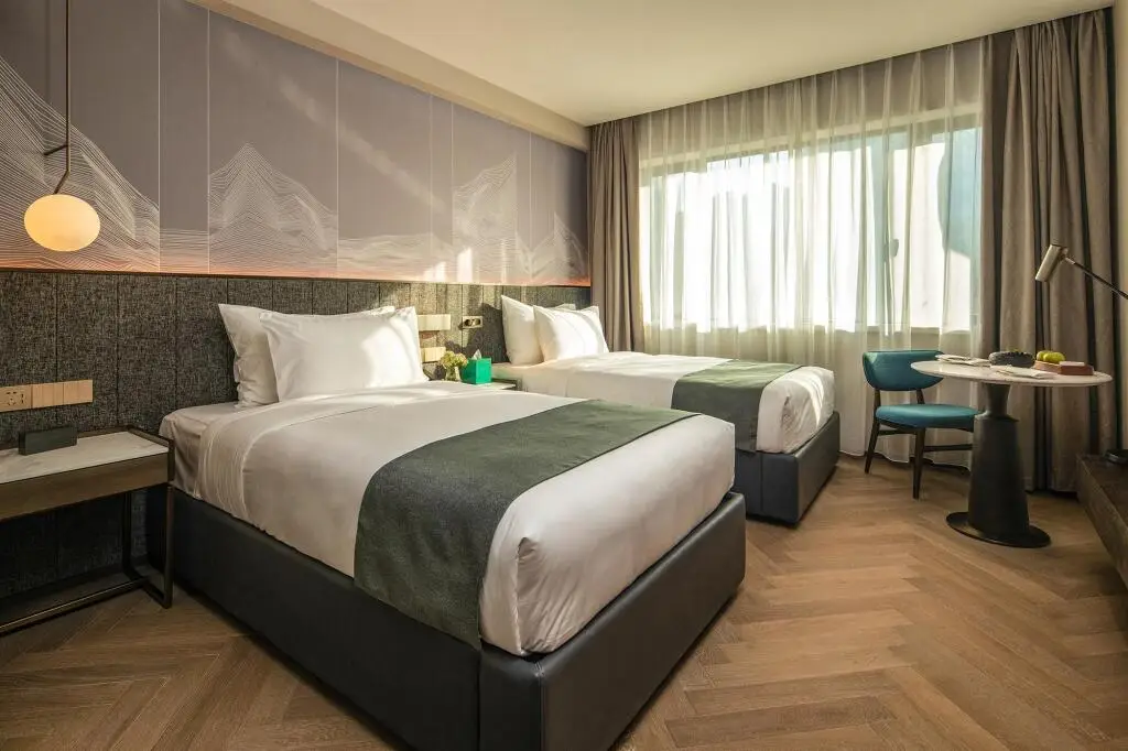 Гуанчжоу: Amber East Hotel