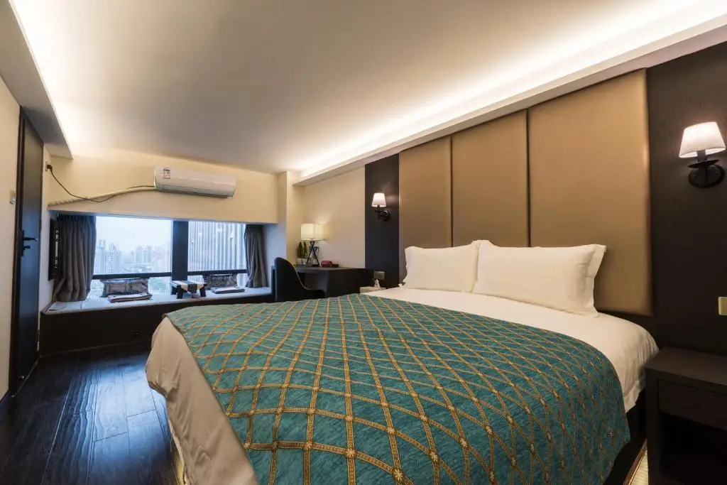 Чэнду: The Great Hotel