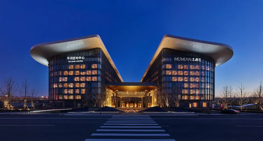 Пекин: The Mumian at Beijing Daxing International Airport