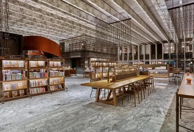Пекин: The Mumian at Beijing Daxing International Airport