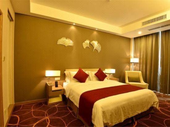 Шэньчжэнь: KARE HOTELS (Shenzhen Buji East Station shop)