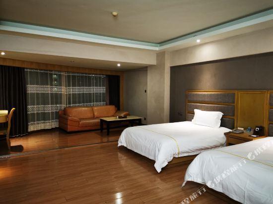 Маоминг: Guangyi Hotel (Maoming Guanshan Third Road)