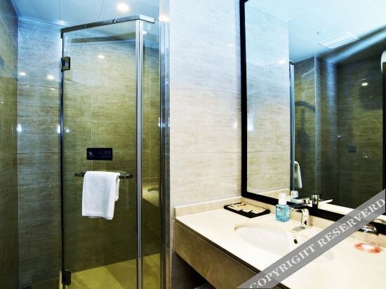 Цзясинь: Huanlesong Hotel (Jiaxing Zhongguancun Wanli Square)