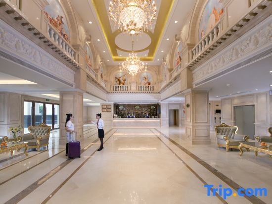 Нинджи: Vienna International Hotel (Ningde Wanda)