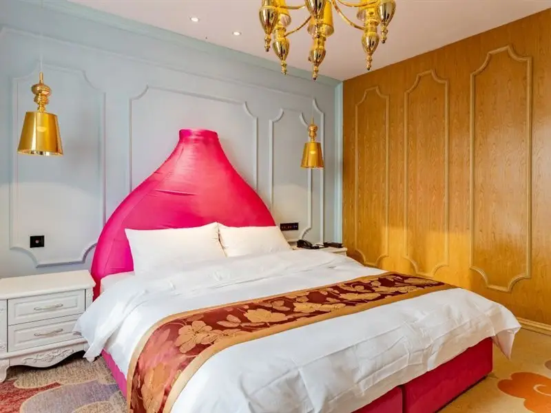 Хэфэй: Home Inn Subai Cloud Hotel (Hefei South High Speed Railway Station)