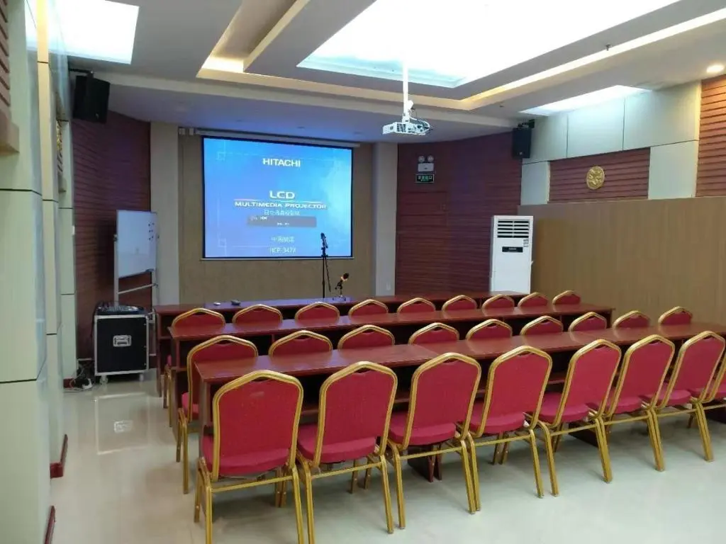 Циньхуандао: 7Days Premium Qinhuangdao Railway Station Yingbin Road