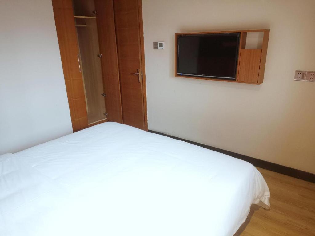 Циньхуандао: 7Days Premium Qinhuangdao Railway Station Yingbin Road