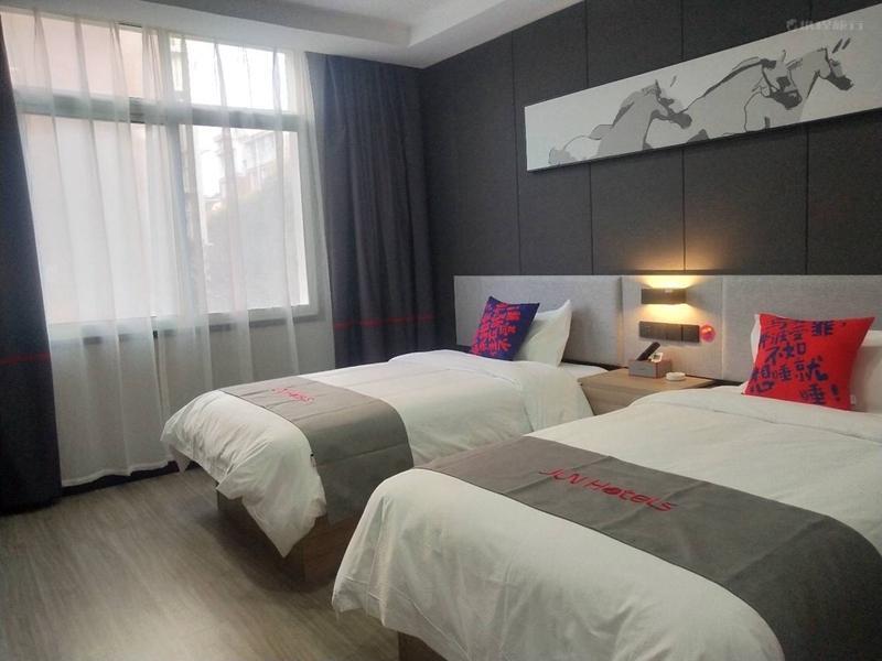 Чичжоу: Jun Hotel Anhui Chizhou Dongzhi County Dongliu Road