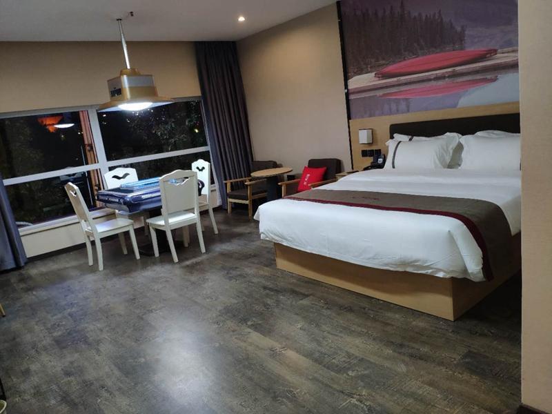 Дуюн: Thank Inn Hotel Guizhou Qiannan Duyun Jianjiang Avenue
