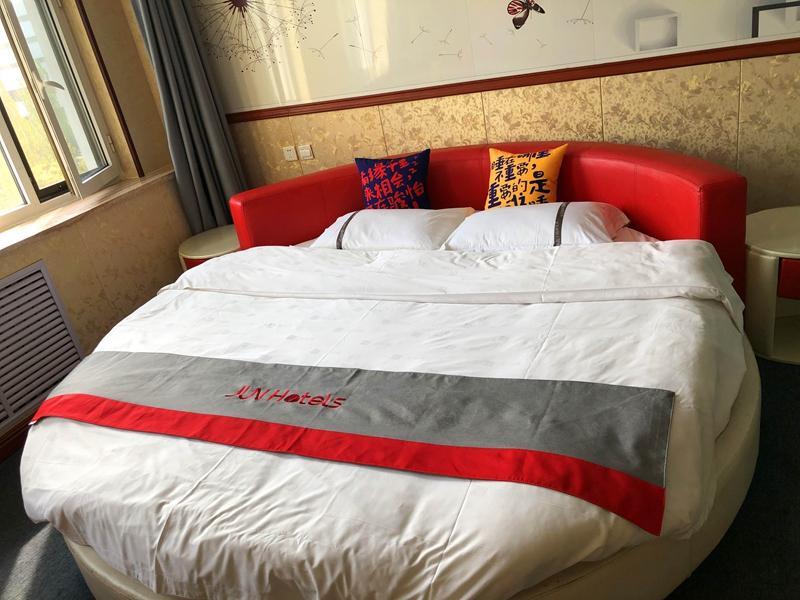 Янцюань: Jun Hotel Shanxi Yangquan Economic Development Zone Hongqiao Road