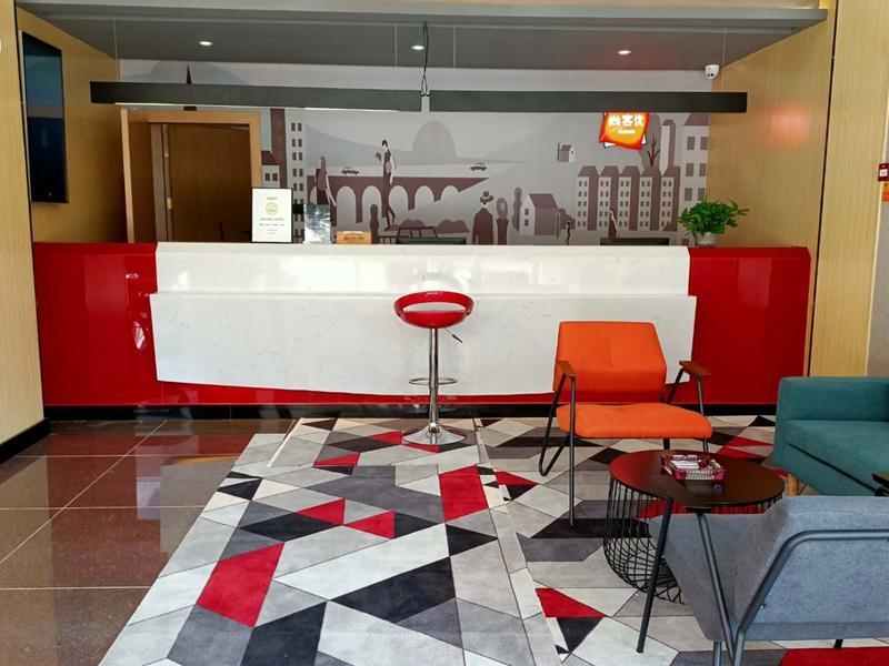 Хейан: Thank Inn Hotel Guangdong Heyuan Dongyuan County Wanda Plaza