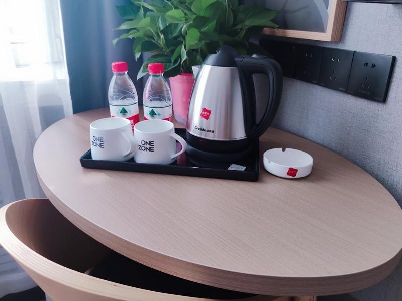 Цзиньчжоу: Thank Inn Hotel Liaoning Jinzhou Linghe District Zhongyang Street