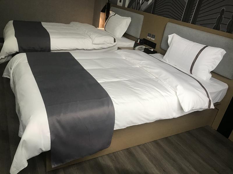 Лючжоу: Thank Inn Hotel Guangxi Liuzhou Rong'an County Daqiao Dong Road
