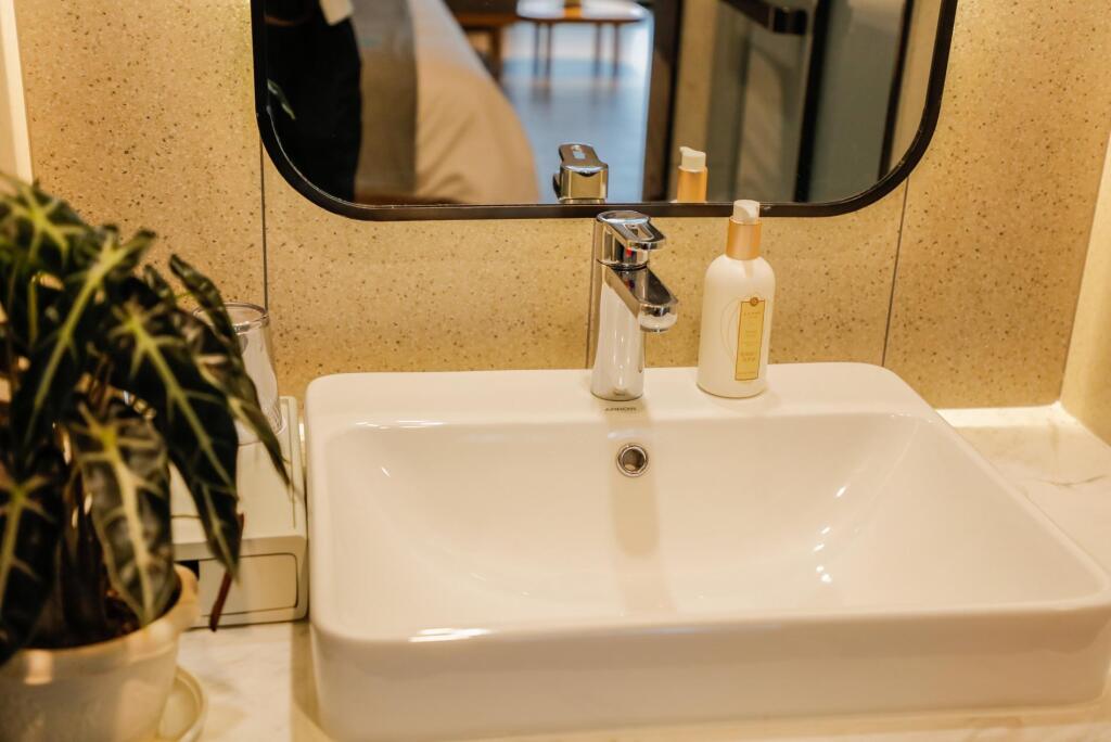 Цзиньчжоу: LANO Hotel Liaoning Jinzhou Tiahe District Zhongyang Nan Street Red Star Macalline