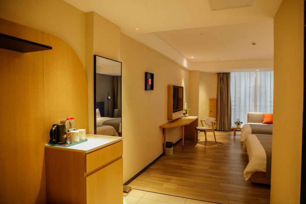 Цзиньчжоу: LANO Hotel Liaoning Jinzhou Tiahe District Zhongyang Nan Street Red Star Macalline