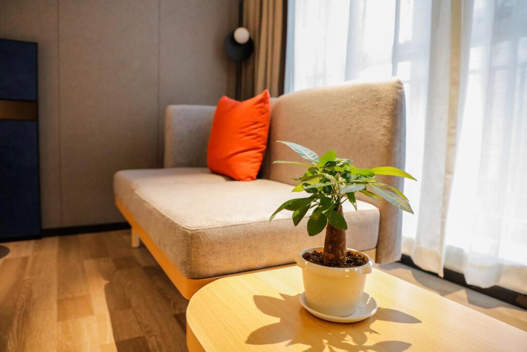 Цзиньчжоу: LANO Hotel Liaoning Jinzhou Tiahe District Zhongyang Nan Street Red Star Macalline
