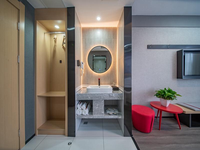 Лаиву: Thank Inn Hotel Shandong Jinan Laiwu Disctrict Kou Town