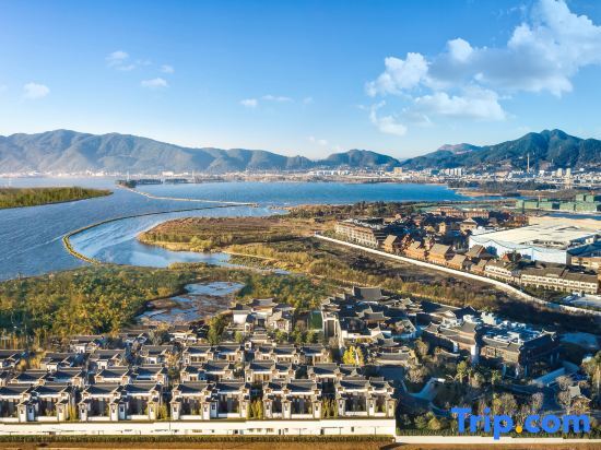 Куньмин: Wanda Vista Kunming Dianchi