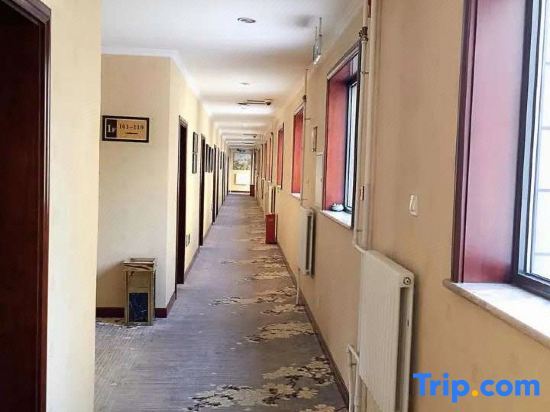 Пекин: Beijing Huaiyangcun Business Hotel