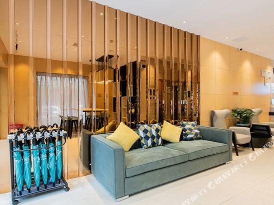 Чанша: City Comfort Inn Changsha Sifangping