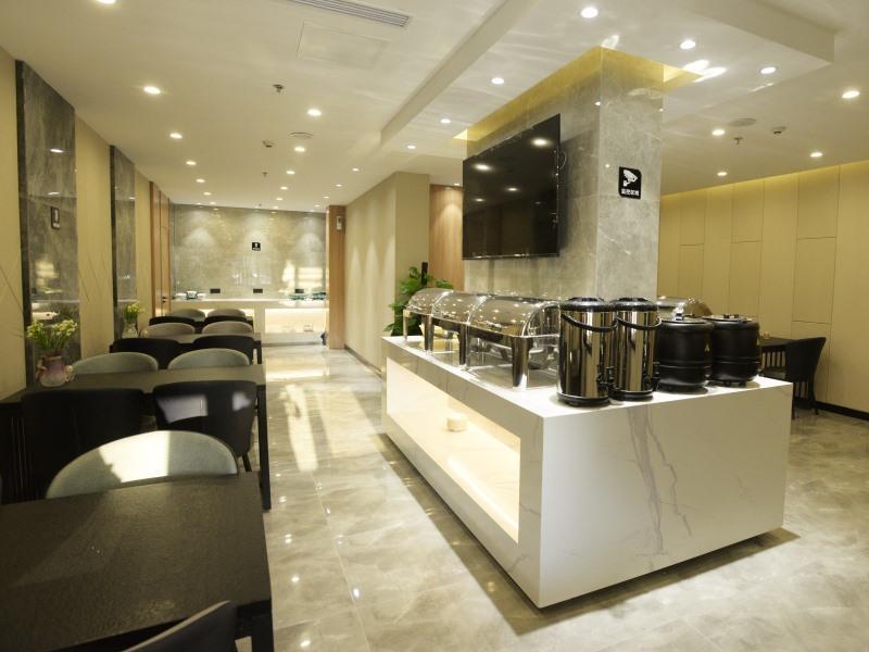 Аньян: Green Tree Inn Express Shandong Jinan Shungeng International Exhibition Center