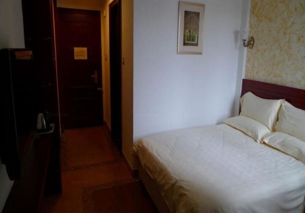 Шанхай: GreenTree Alliance Hotel Shanghai Baoshan District Meilan Lake Yueluo Road