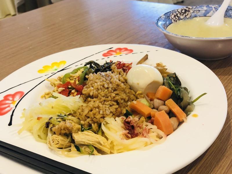 Тяньцзинь: GreenTree Alliance Hotel Tianjin Jinnan District Gegu Stadium