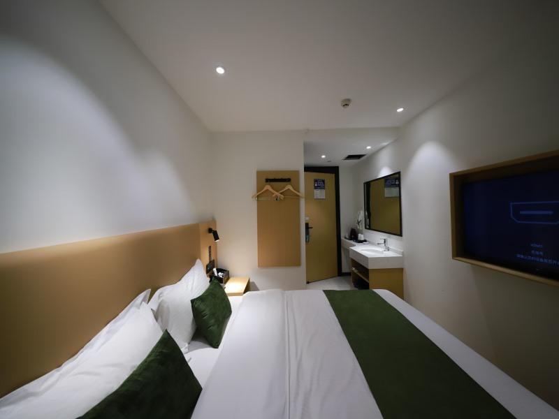 Учжоу: Green Tree Inn Guangxi Wuzhou 2nd Xinxing Road Liangguang Market