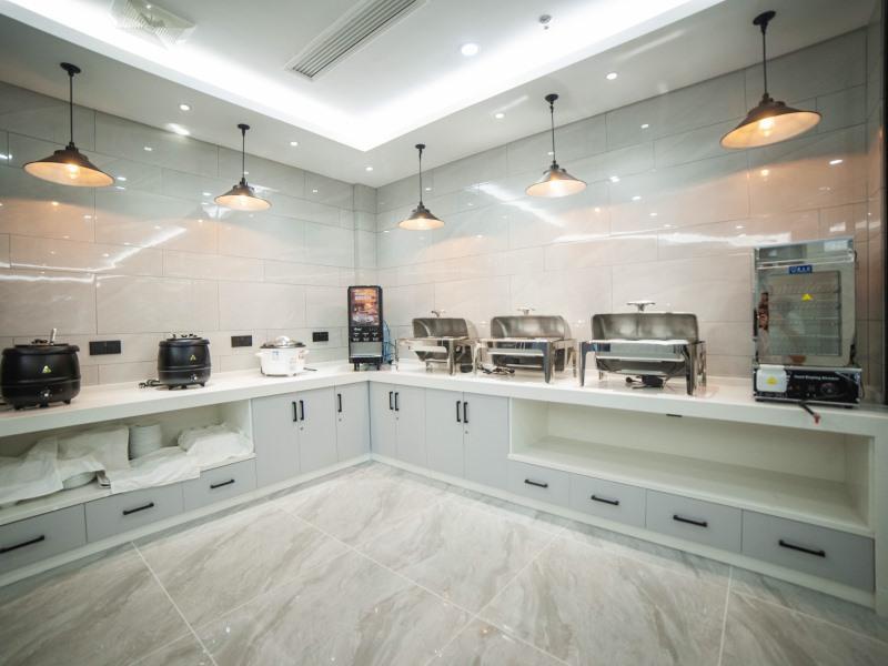 Чжанцзяган: Green Tree Inn Express Suzhou Zhangjiagang Free Trade Zone Central Plaza