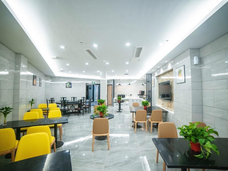Чжанцзяган: Green Tree Inn Express Suzhou Zhangjiagang Free Trade Zone Central Plaza