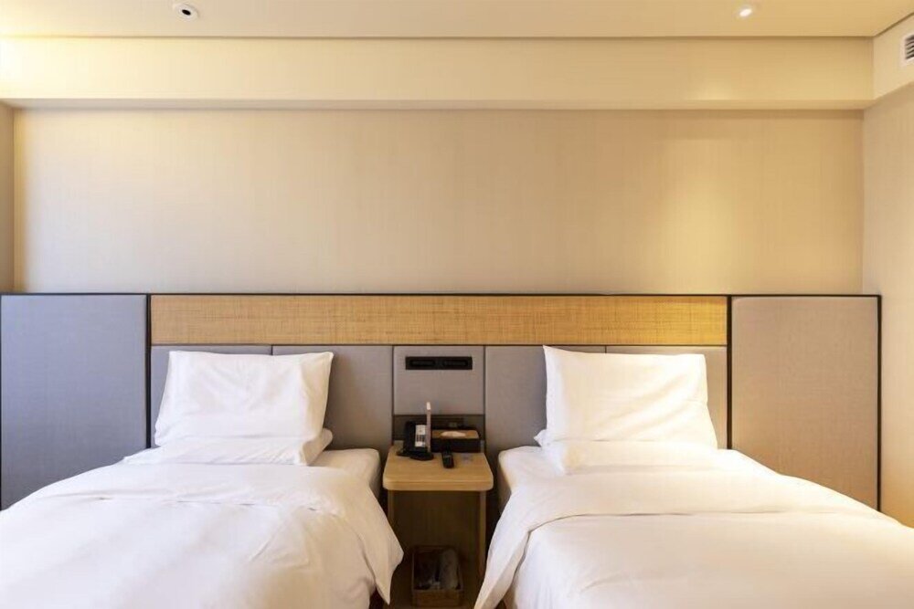 Шанхай: Ji Hotel Shanghai Xinzhuang