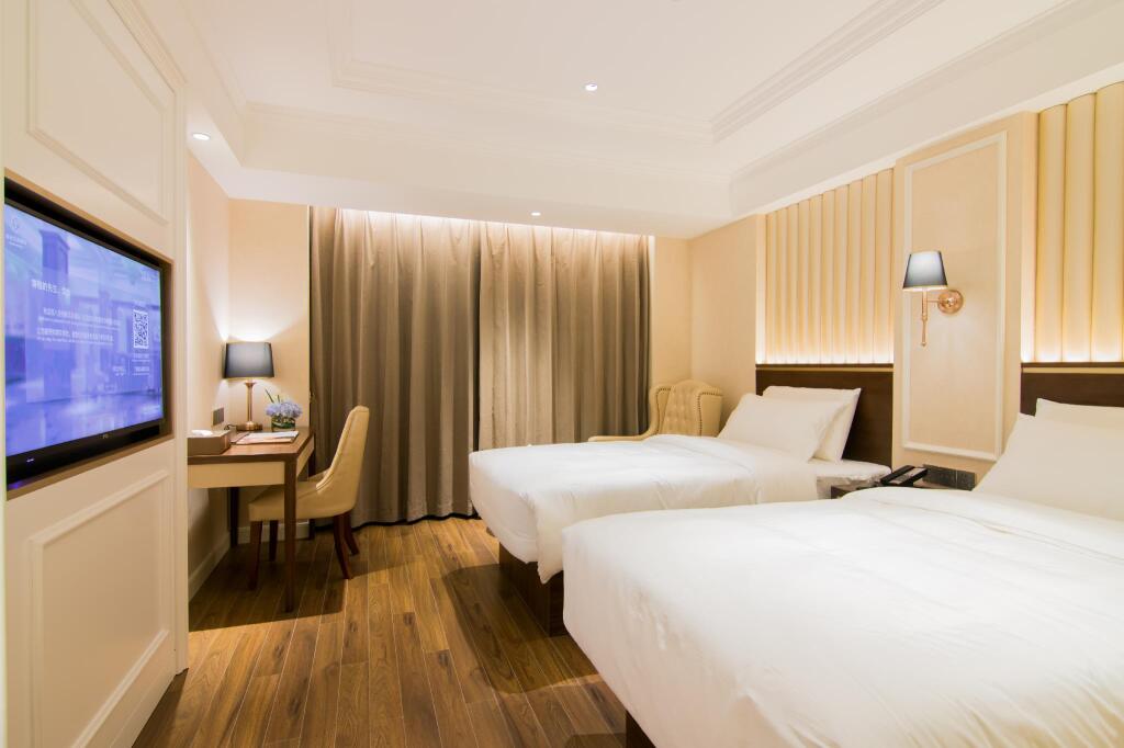 Наньтун: Belleaire Hotel Nantong Haohe Scenic Area China Garden