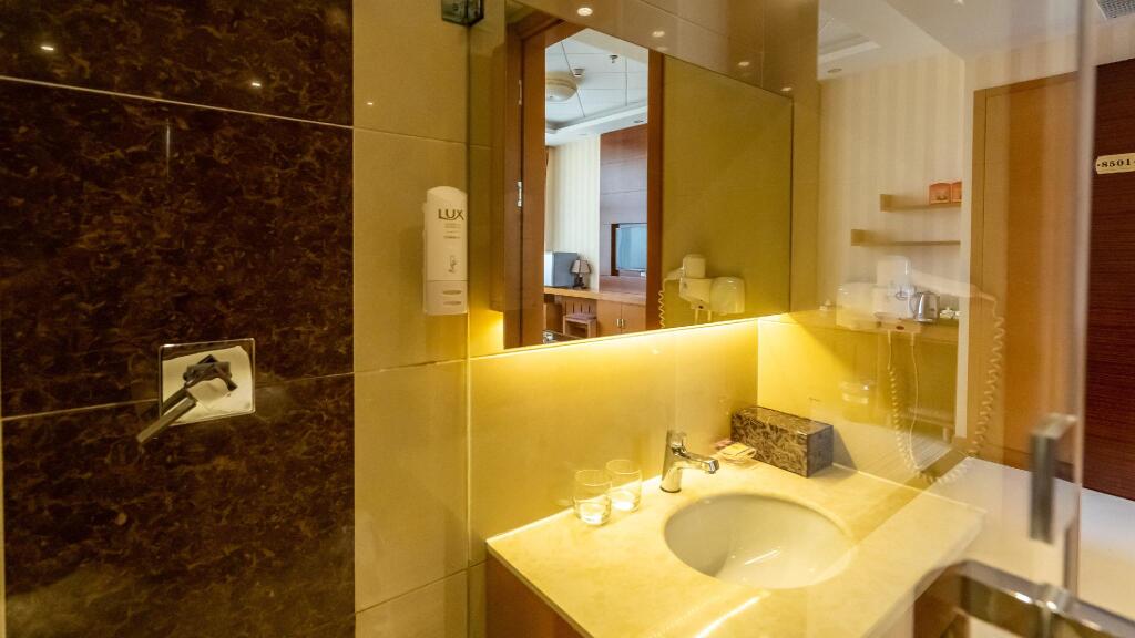 Вэйхай: Yitel Zhige Hotel Rongcheng RT-Mart Yinghuahu Garden